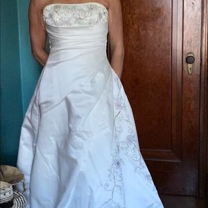 Wedding Dress bought from show room never worn.